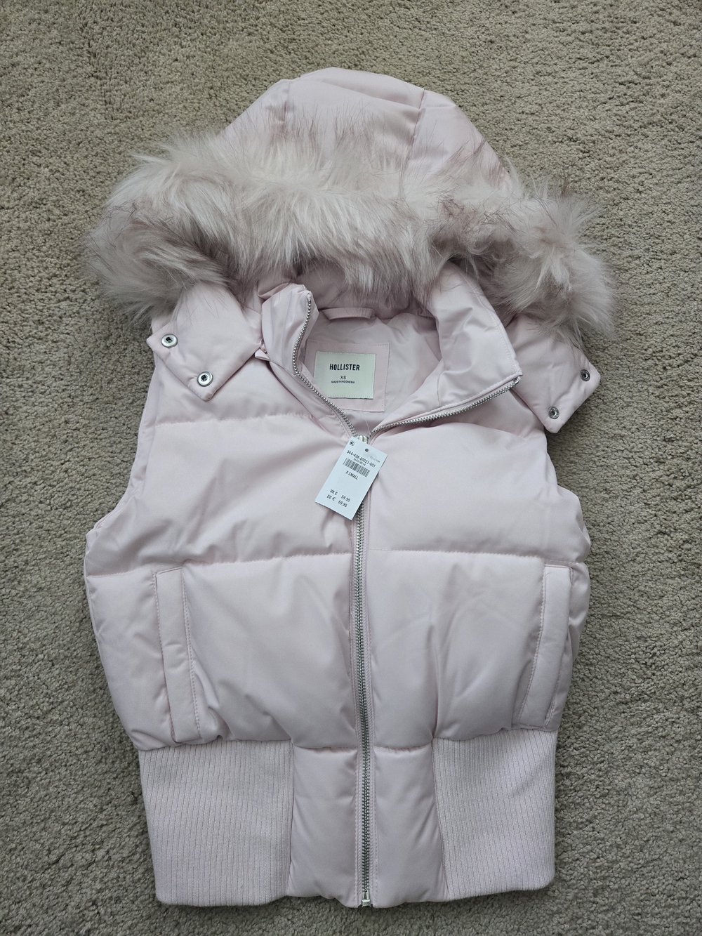 Hollister Light Pink Faux-Fur Trim Puffer Vest